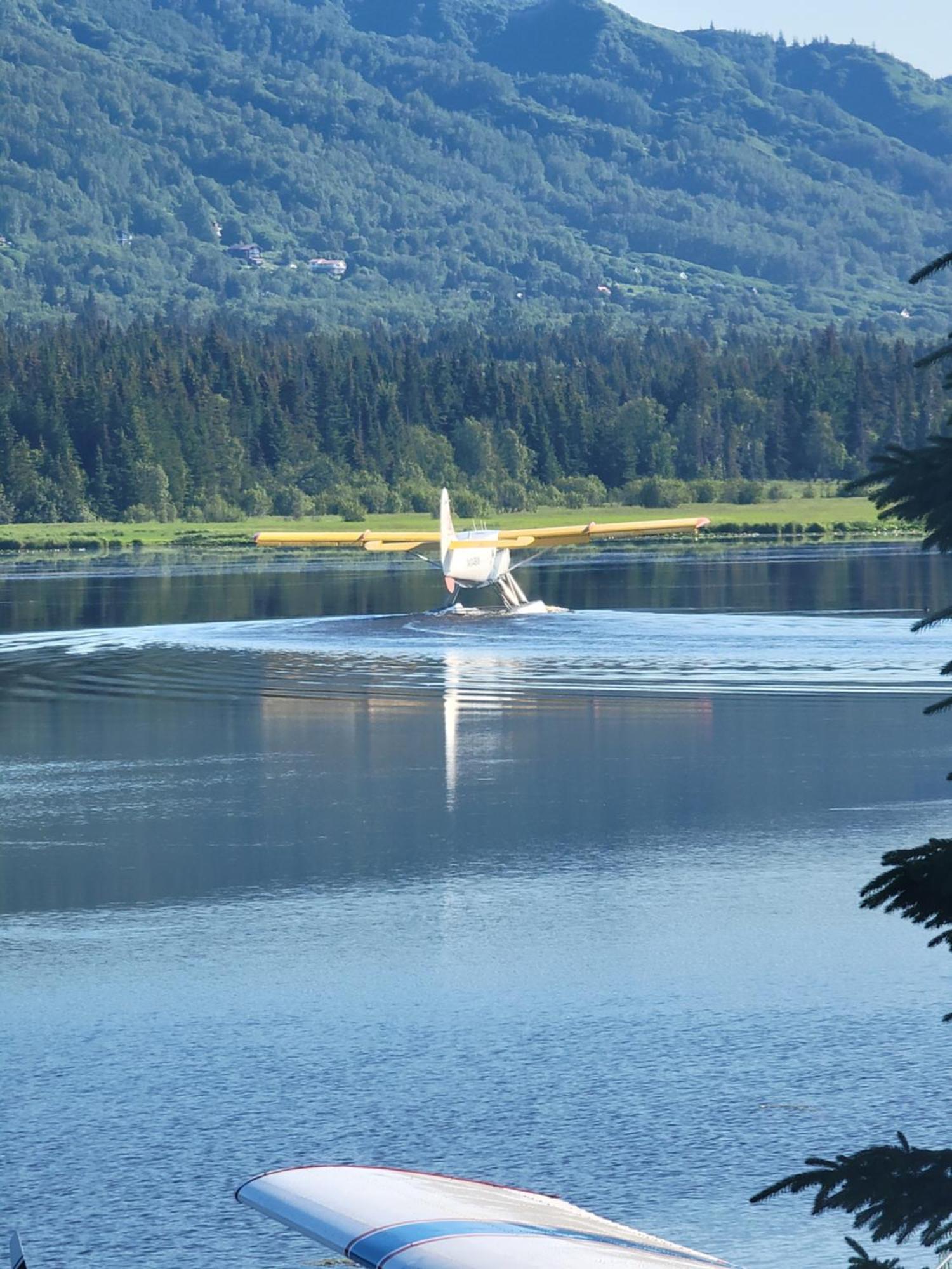 Lakeshore Lodging Suites Homer Exteriör bild