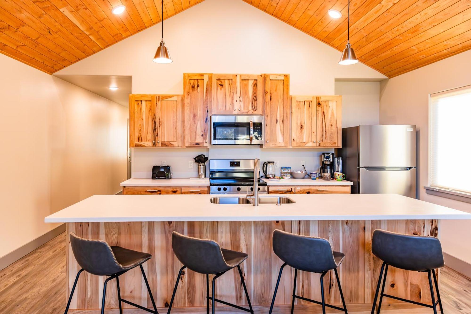 Lakeshore Lodging Suites Homer Exteriör bild